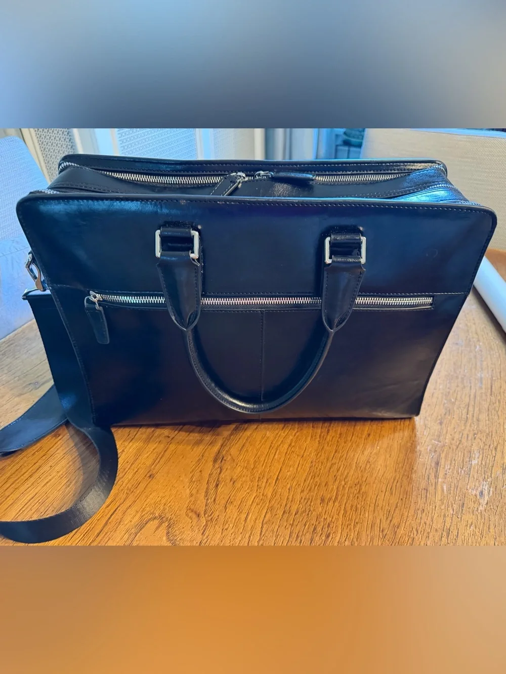 Bostonian Black Leather Laptop Briefcase with Adjustable Strap